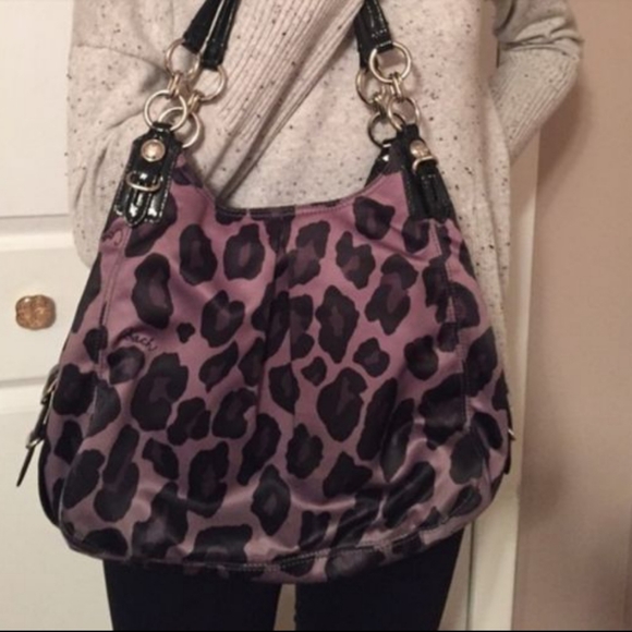 👜 Coach Leopard Cheetah Purse 👜 - Picture 1 of 3